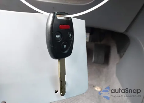 2003 Honda Accord 2.4 Lx from USA, damaged, VIN JHMCM56303C080238